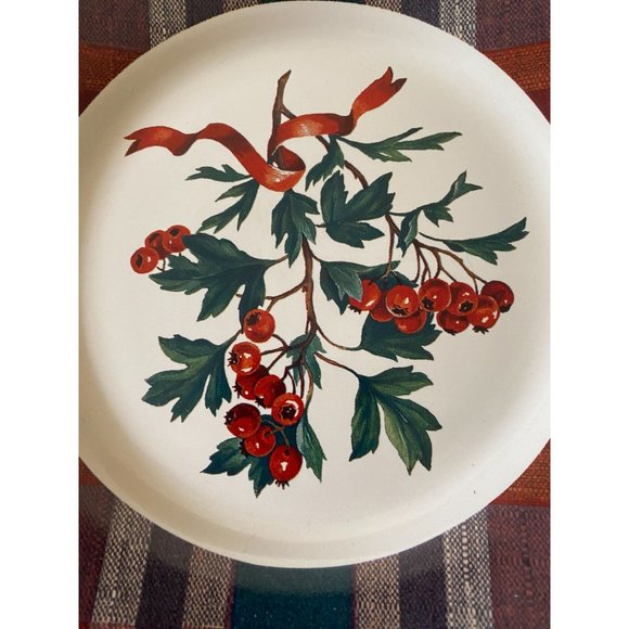 Plaid and Holly Berry 8" Appetizer Plates, Raymond Waites Cornucopia, (Qty. 4) - Picture 4 of 6